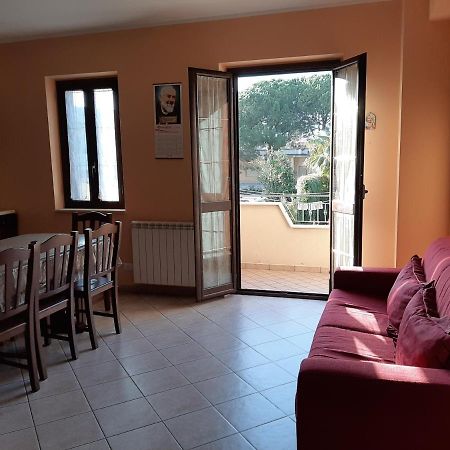 Residenza Monteleone Apartment Ardore Marina Bagian luar foto