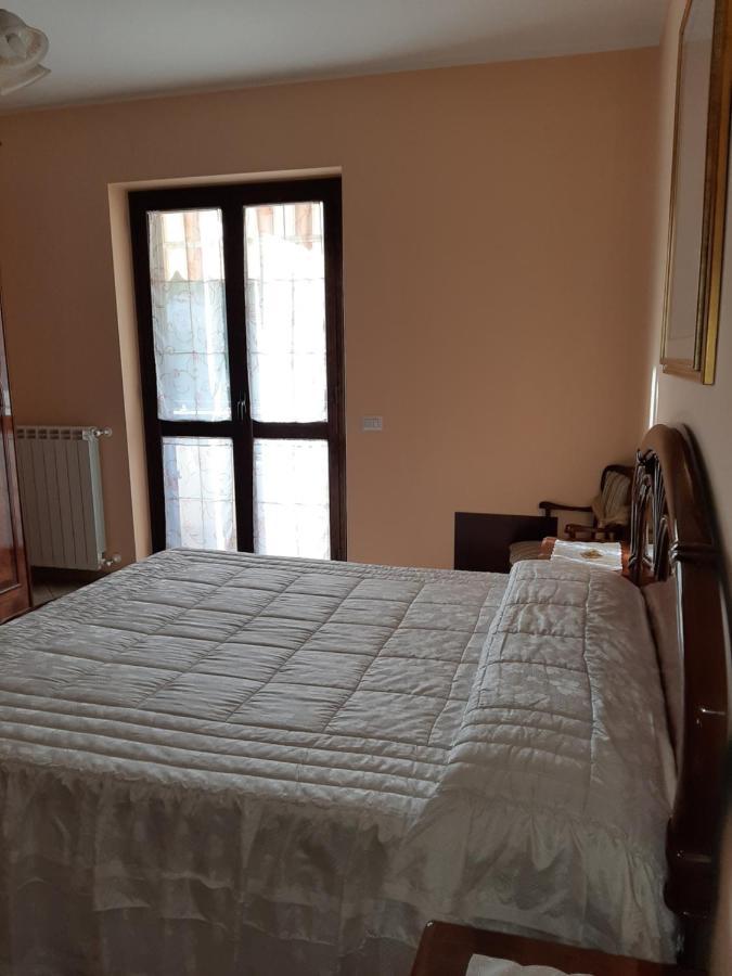 Residenza Monteleone Apartment Ardore Marina Bagian luar foto