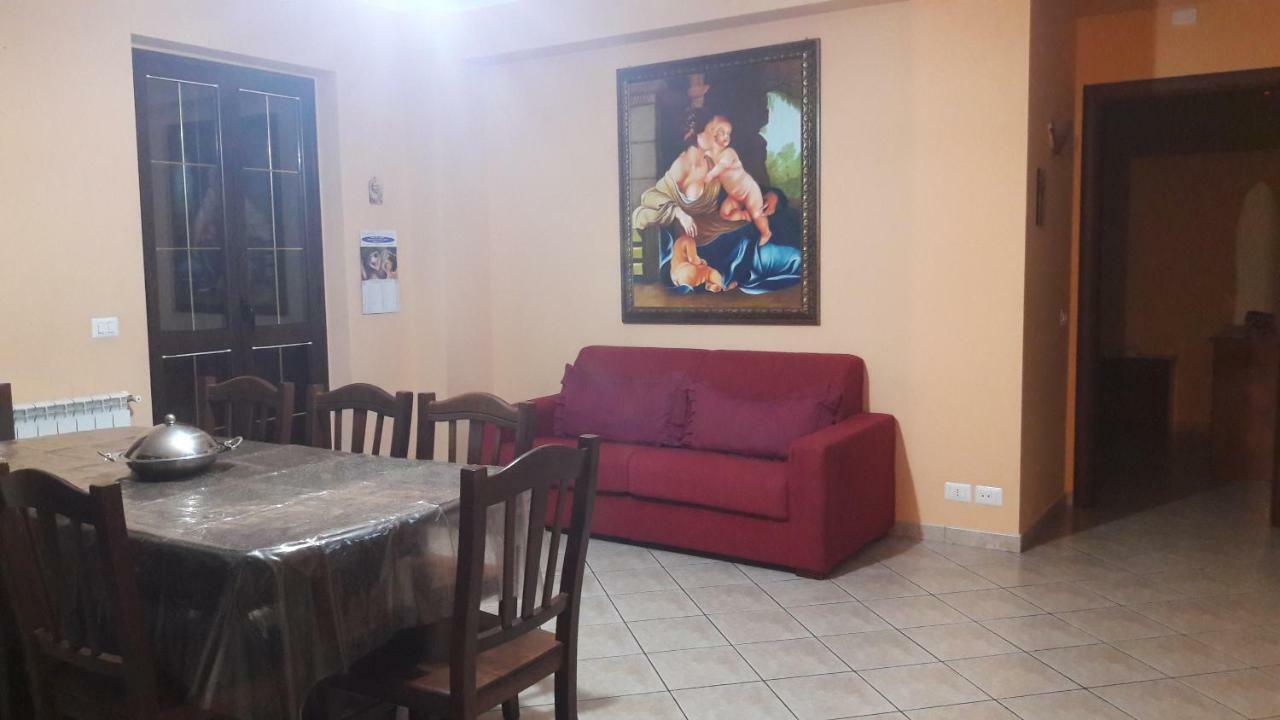 Residenza Monteleone Apartment Ardore Marina Bagian luar foto